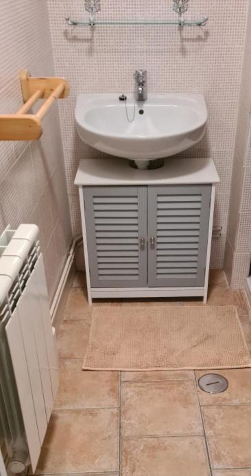 4 Rue Guy De Maupassant Appartement Valmont  Buitenkant foto