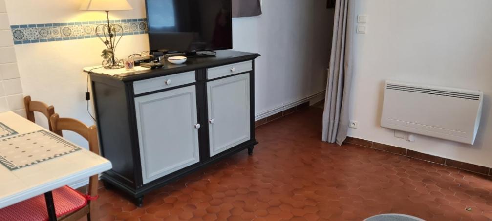 4 Rue Guy De Maupassant Appartement Valmont  Buitenkant foto